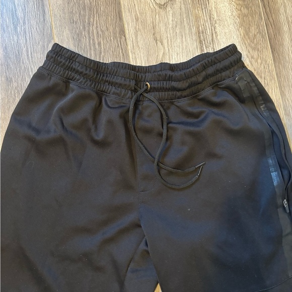 Reebok Black Joggers - Picture 4 of 10